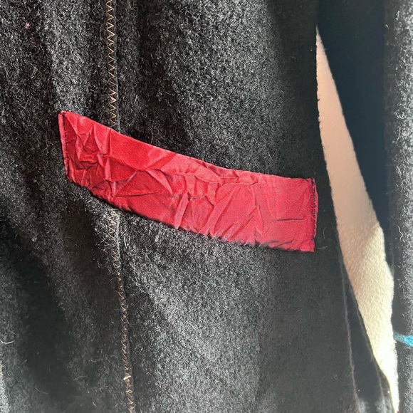 Emma G Black and Red Women's Jacket - Picture 4 of 6